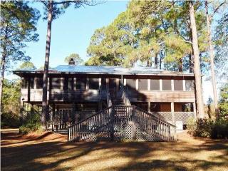 225 Arran Rd, Crawfordville FL  32327-2020 exterior