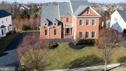 43239 Parkers Ridge Dr, Leesburg, VA 20176-5108
