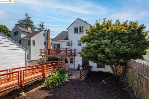 3963 Coolidge Ave, Oakland CA  94602-3428 exterior