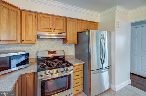 7 Zelley Ave, Trenton NJ  08620-2321 exterior