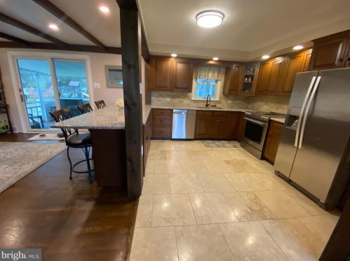1601 Deep Run Rd, Pipersville, PA 18947-9788