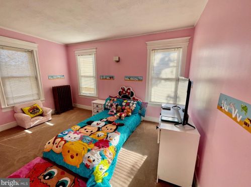 224 Mcclellan Ave, Trenton NJ 08610-6049 exterior