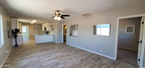 5547 State Ave, Glendale AZ  85301-1952 exterior