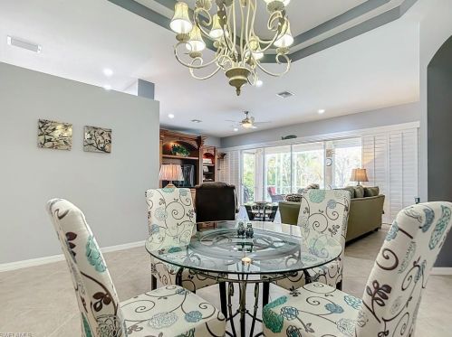 5690 Lago Villaggio Way, Naples FL  34104-5739 exterior