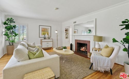 12259 Hartsook St, North Hollywood CA  91607-3054 exterior