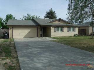 2550 Flower St, Pond, CA 93280-3113