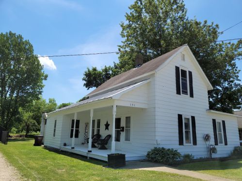 151 Columbus Rd, Mount Vernon, OH 43050-4040