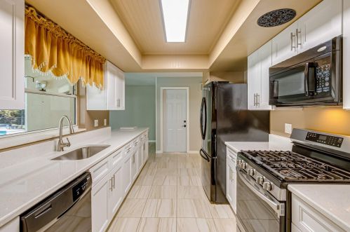 2445 Keiser Ct, Titusville FL  32780-4837 exterior