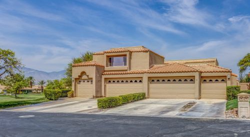 64 Pebble Beach Dr, Rancho Mirage CA  92270-1608 exterior