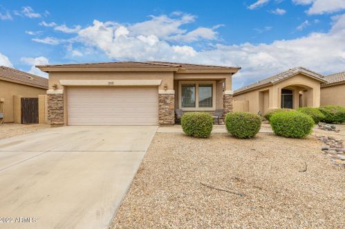 2820 Superior Rd, San Tan Valley, AZ 85143-4574