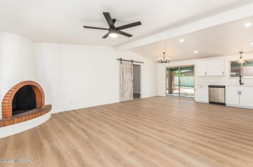 7672 Jensen Dr, Tucson, AZ 85741-1762