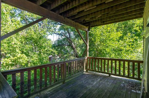 658 Pike St, Covington KY 41011-2127 exterior