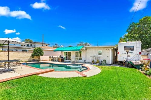 5507 Golden West Ave, Temple City CA  91780-2519 exterior