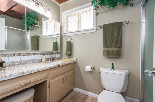 616 Q St, Rio Linda CA  95673-1427 exterior