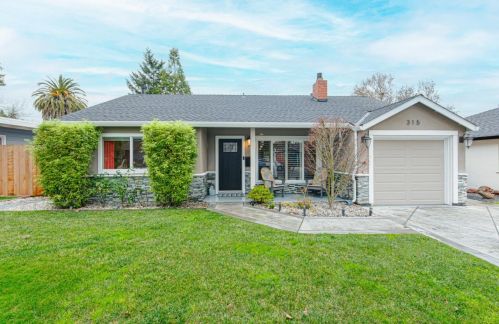 315 E St, Redwood City, CA 94063-1035