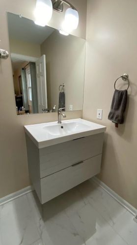 96 Division Rd, Valpo IN  46383-8014 exterior