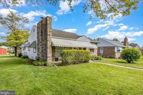 109 Maplewood Ave, Navy Sup Dpt, PA 17055-4256