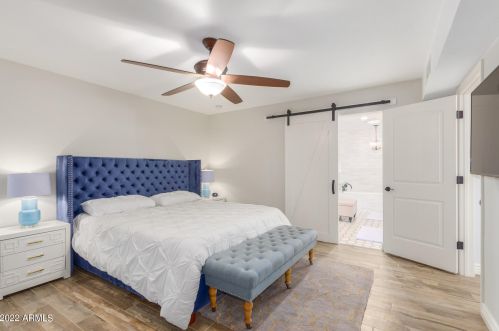 7724 Camelback Rd, Scottsdale AZ 85251-1801 exterior