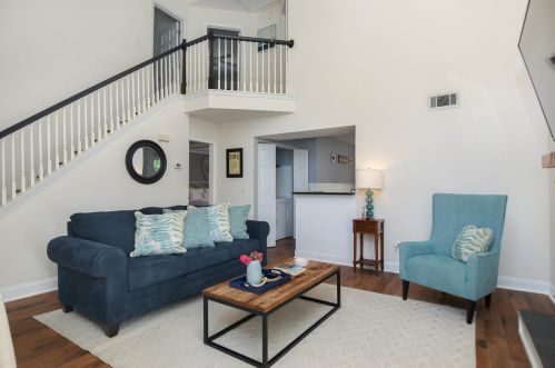 1404 School House Rd, Mount Pleasant SC  29464-3844 exterior