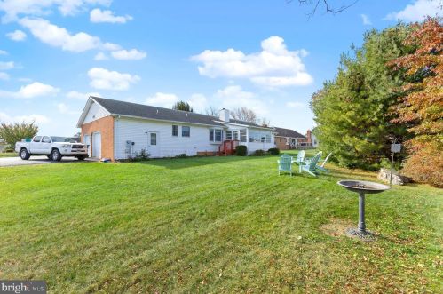 504 Jasper Ct, Woodstock VA  22664-1459 exterior