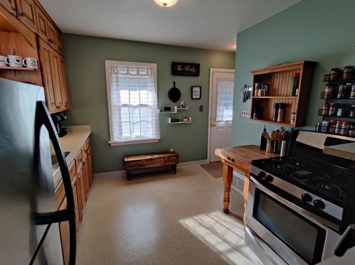 1497 93, Milwaukee WI 53214-4268 exterior