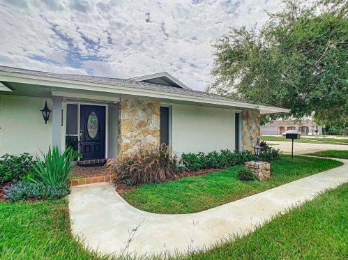4443 Conway Rd, Orlando, FL 32812-8016