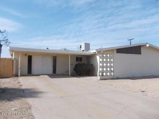 6570 Orange Dr, Glendale, AZ 85301-7223