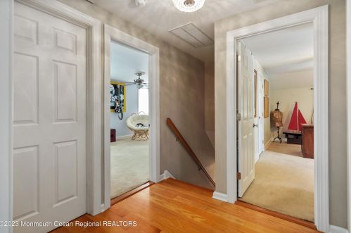 17 Grant Pl, Tinton Falls NJ  07701-2117 exterior