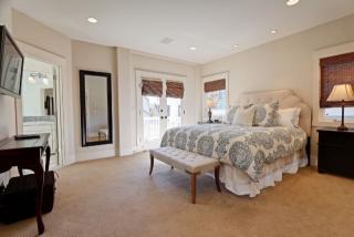 1908 Newman Pl, Mountain View CA  94043-2988 exterior