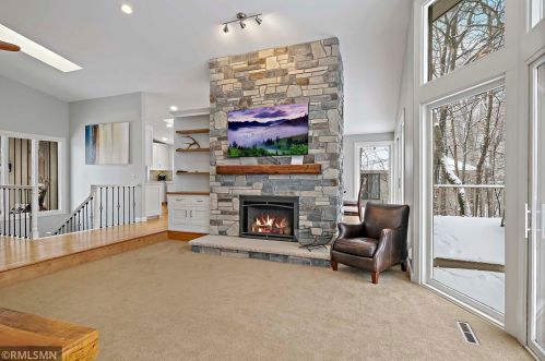 9316 Wyoming Ave, Minneapolis, MN 55438-1436