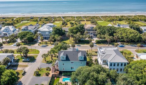 2307 Palm Blvd, Isle Of Palms SC  29451-2351 exterior