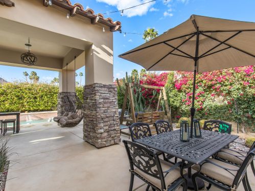 50040 Malaga Ct, La Quinta CA  92253-8918 exterior