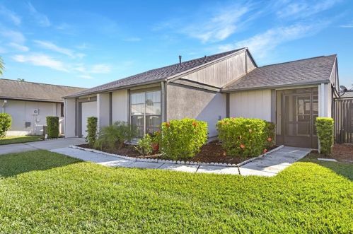 9693 Baycrest Ter, Lehigh Acres, FL 33936-5957