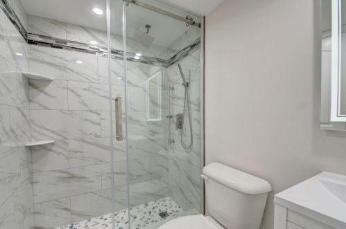 457 Southampton C, West Palm Beach FL  33417-7813 exterior