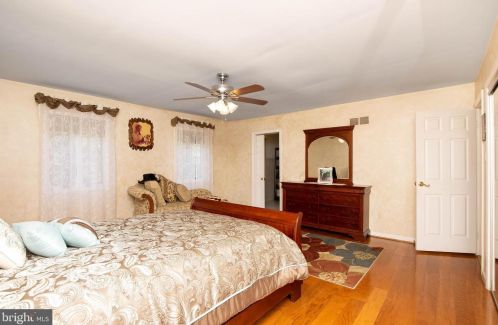 1404 Southwind Way, Dresher PA  19025-1026 exterior
