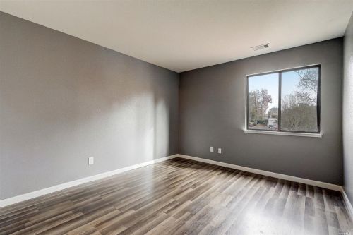 2527 Westberry Dr, Santa Rosa CA 95403-4136 exterior