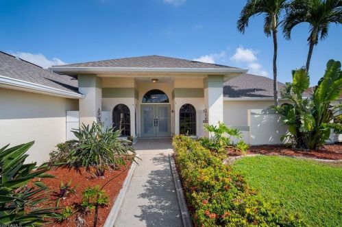 2219 10th Ln, Cape Coral FL  33990-1908 exterior