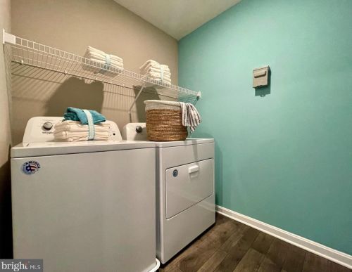 422 Grainery Way, Seaford DE  19973-7611 exterior