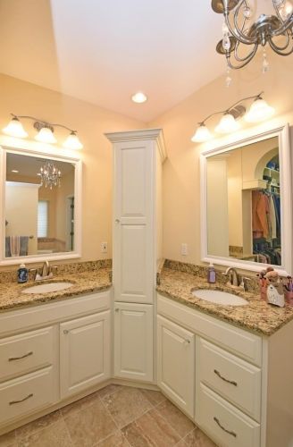 1043 Robertson Rd, Covington KY  41015-2145 exterior