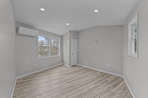 193 Pinehaven Rd, Coventry RI 02816-8934 exterior