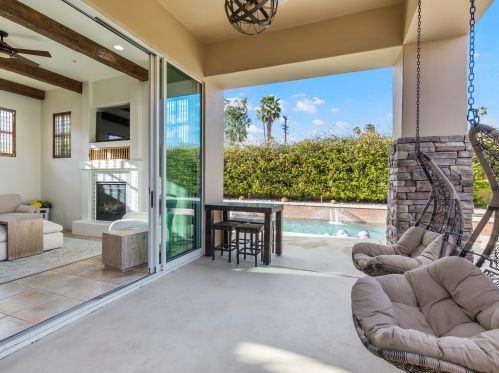 50040 Malaga Ct, La Quinta CA  92253-8918 exterior