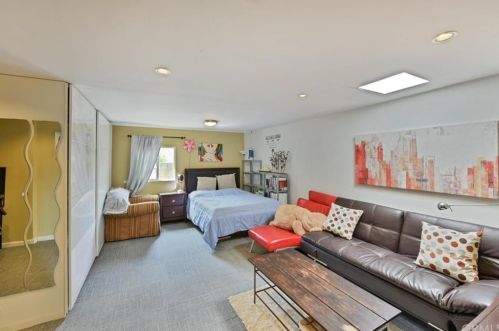 2634 Pacific Coast Hwy, Torrance CA  90505-7038 exterior