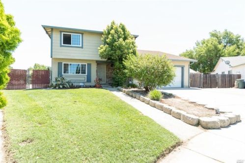 4902 Chardonnay Ct, Oakley, CA 94561-1814