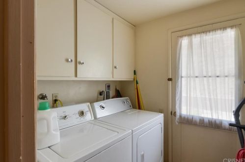 675 Dana Dr, Santa Paula CA  93060-1614 exterior