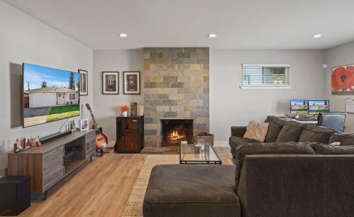 10364 Newton Way, Rancho Cordova CA  95670-2052 exterior