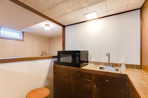 1716 Harrison Ct, Waterford MN  55057-3004 exterior