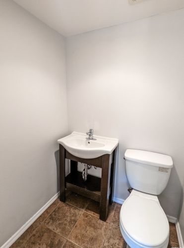 242 Pine Acre Blvd, Huntington Station NY  11746-8501 exterior