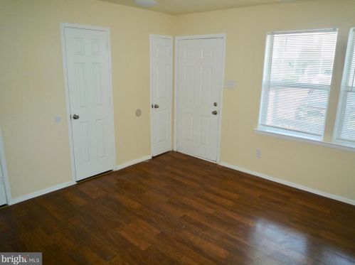 5 Brian Ct, New Castle, DE 19720-3964