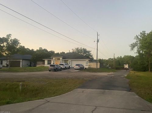 3845 27th Ave, Naples FL  34117-7131 exterior