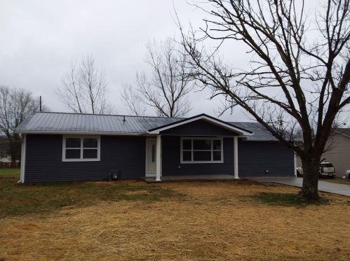 33 Newstedt Ave, Lynx, OH 45693-9665